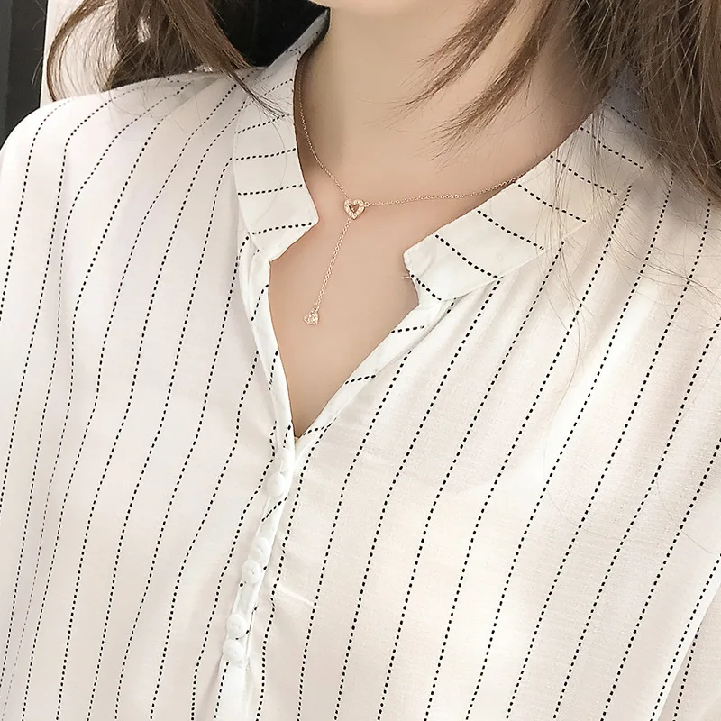 Women Summer New Short Sleeve Striped V Neck Cotton Linen White Blouse Shirts Casual Fashion Top Shirts Blusas
Women Summer New Short Sleeve Striped V Neck Cotton Linen White Blouse Shirts Casual Fashion Top Shirts Blusas