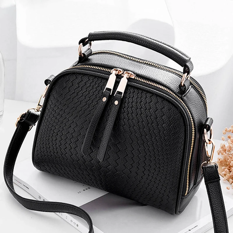 Fashion Quality Female Zipper Handbags Solid Bag women Travel Bags Leather Messenger Bags Simple Crossbody Shoulder bag B43-11
Fashion Quality Female Zipper Handbags Solid Bag women Travel Bags Leather Messenger Bags Simple Crossbody Shoulder bag B43-11