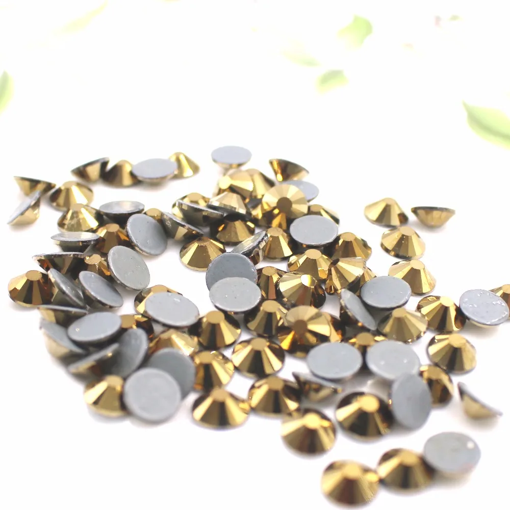 PEACE shiny gold Aurum Crystal Glass Rhinestones non Hotfix Strass Applique Stones and Crystals for clothing
PEACE shiny gold Aurum Crystal Glass Rhinestones non Hotfix Strass Applique Stones and Crystals for clothing