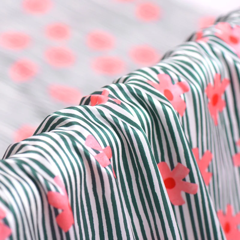 Digital inkjet silk stretch satin fabric 19mm drapes cheongsam dress silk stretch fabric wholesale silk cloth
Digital inkjet silk stretch satin fabric 19mm drapes cheongsam dress silk stretch fabric wholesale silk cloth
