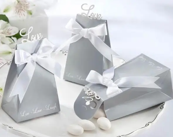 Personalized Rings Wedding Party Favors Box Love Bird Sweets Candy Choclate Boxes Gifts Present Wrap Bag with bow Tiffany Blue
Personalized Rings Wedding Party Favors Box Love Bird Sweets Candy Choclate Boxes Gifts Present Wrap Bag with bow Tiffany Blue