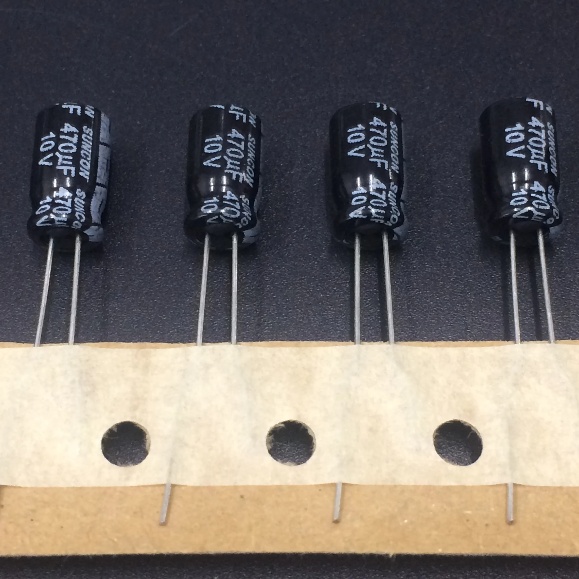 100pcs 470uF 10V SUNCON(SANYO) HC series 6.3x11mm 10V470uF Aluminum Electrolytic Capacitor
100pcs 470uF 10V SUNCON(SANYO) HC series 6.3x11mm 10V470uF Aluminum Electrolytic Capacitor