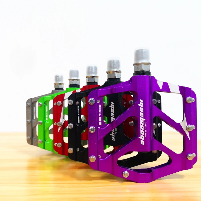 6 color CNC Aluminum Alloy Aluminum Alloy Bicycle Pedal BMX MTB Mountain Bike Pedals Slip-resistant Flat Platforms
6 color CNC Aluminum Alloy Aluminum Alloy Bicycle Pedal BMX MTB Mountain Bike Pedals Slip-resistant Flat Platforms