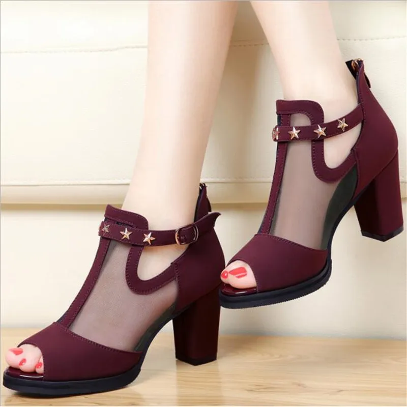 New summer women's sandals word buckle high heel sandals fish mouth thick with sandals hollow mesh fashion wild women's sandals
New summer women's sandals word buckle high heel sandals fish mouth thick with sandals hollow mesh fashion wild women's sandals