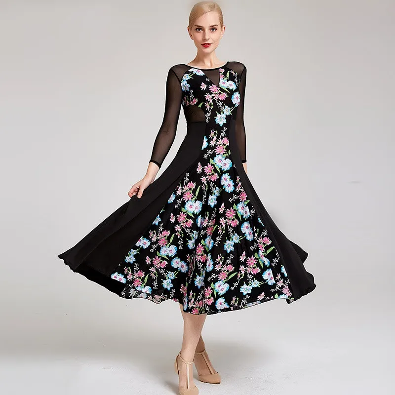woman ballroom dance dresses luminous costumes waltz dress dance wear flamenco dress lace Spanish dress standard ballroom dres
woman ballroom dance dresses luminous costumes waltz dress dance wear flamenco dress lace Spanish dress standard ballroom dres