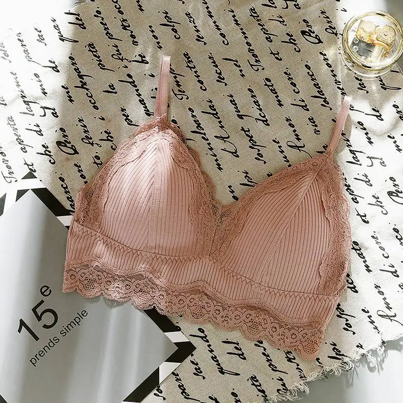 Women Lace Wireless Padded Seamless Bra Sexy Bra Cotton Lingerie Breathable soutien gorge femme Underwear
Women Lace Wireless Padded Seamless Bra Sexy Bra Cotton Lingerie Breathable soutien gorge femme Underwear