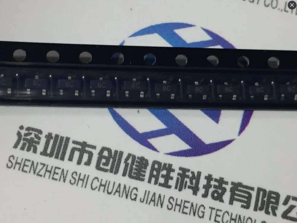100 шт BC817-40 SOT23 BC817 SOT 6C NPN Универсальный транзистор, новый и оригинальный
100 шт BC817-40 SOT23 BC817 SOT 6C NPN Универсальный транзистор, новый и оригинальный