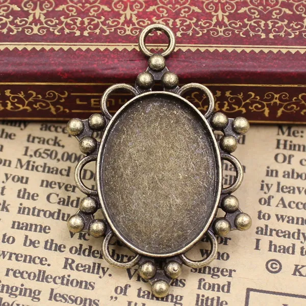 Fit 18x25mm Cabochons Summer Fashion Cameo/Glass Frame bezel Settings Tray blank DIY Accessory Making 10pcs/lot K02680
Fit 18x25mm Cabochons Summer Fashion Cameo/Glass Frame bezel Settings Tray blank DIY Accessory Making 10pcs/lot K02680