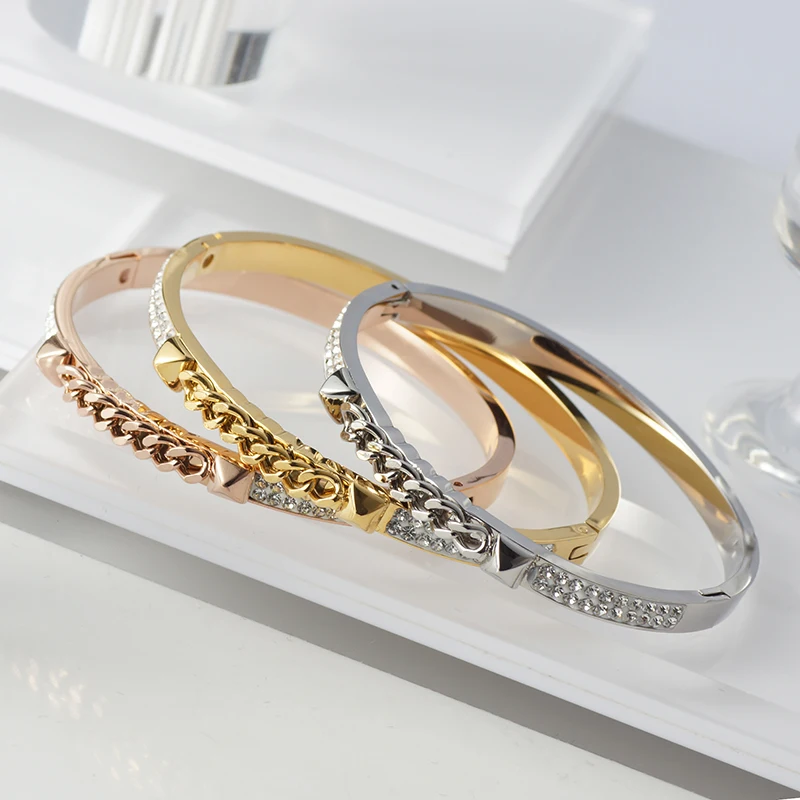 Charming AAA+Cubic Zirconia Wristbands Band Bracelets Bangles Stainless Steel Bangles Jewelry Crystal Pulseiras for Women Men
Charming AAA+Cubic Zirconia Wristbands Band Bracelets Bangles Stainless Steel Bangles Jewelry Crystal Pulseiras for Women Men