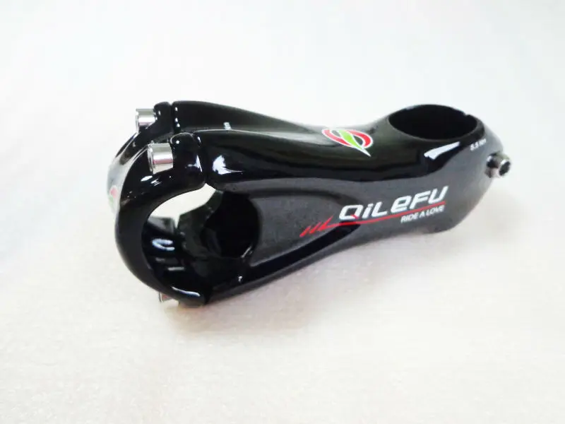 New QILEFU Mountain bike UD 3K full carbon bicycle stem 6 angle Road carbon stem 31.8*80/90/100/110/120mm MTB parts Free ship
New QILEFU Mountain bike UD 3K full carbon bicycle stem 6 angle Road carbon stem 31.8*80/90/100/110/120mm MTB parts Free ship