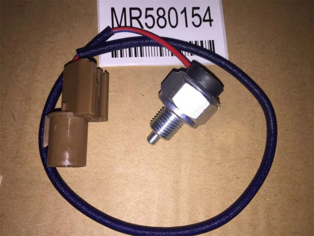 Высококачественный чехол книжка MR580154 для Mitsubishi montero pajero розничная и оптовая