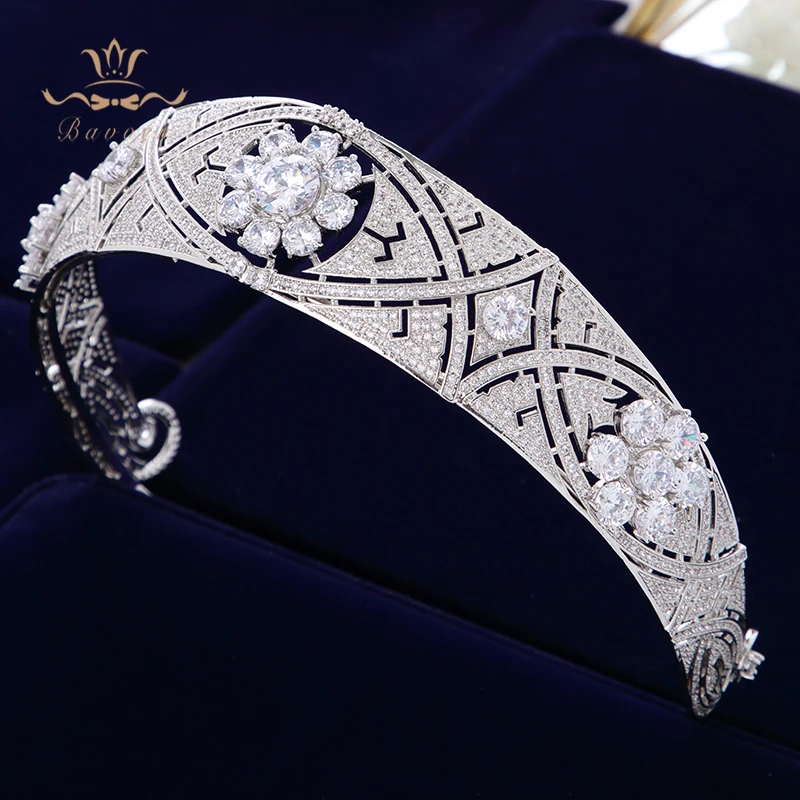 Женские свадебные ободки Bavoen Meghan Markel Tiara, элегантные ободки с кубическим цирконием, свадебные аксессуары для волос
Женские свадебные ободки Bavoen Meghan Markel Tiara, элегантные ободки с кубическим цирконием, свадебные аксессуары для волос