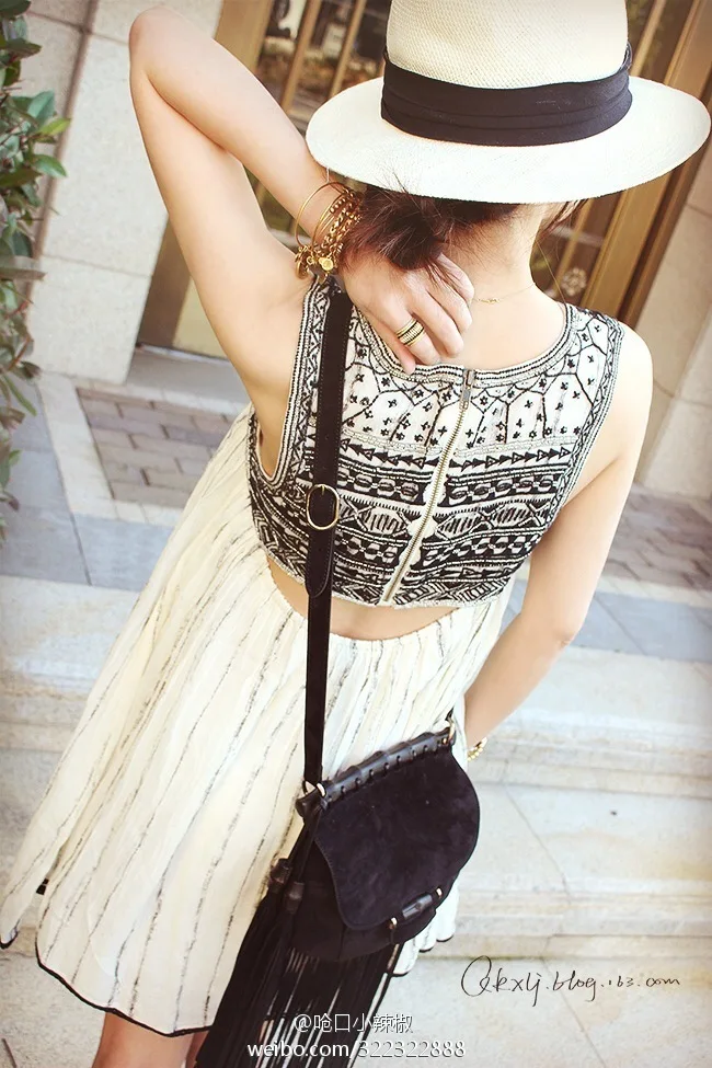 National trend one-piece dress beach dress summer short design bohemia vest one-piece dress
National trend one-piece dress beach dress summer short design bohemia vest one-piece dress