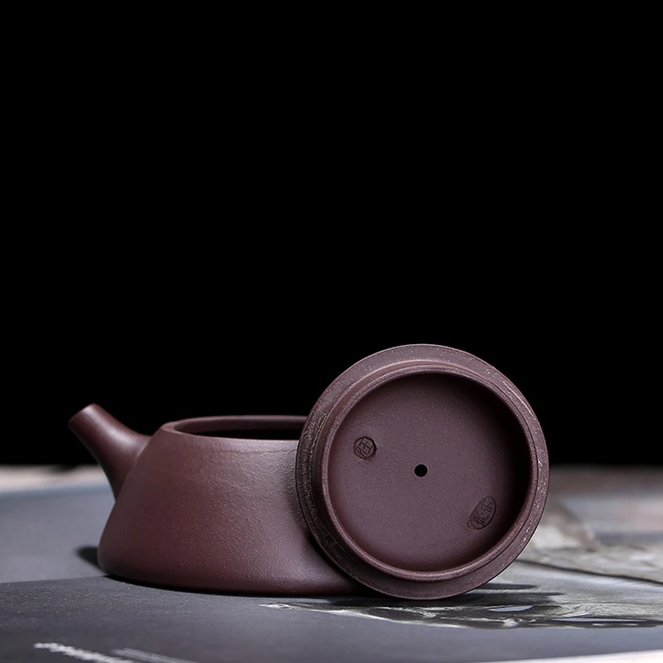 120ml Kungfu purple clay teapot from yixing zishahu Hot Sale Hand-made chinese japanese style gongfu teapot
120ml Kungfu purple clay teapot from yixing zishahu Hot Sale Hand-made chinese japanese style gongfu teapot