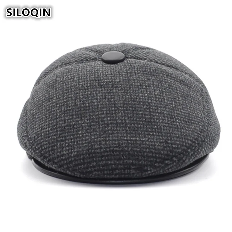 SILOQIN Thick Warm Berets Caps For Men Autumn Winter British Retro Men's Tongue Cap With Earmuffs Warmth Visor Hat Flat Cap NEW
SILOQIN Thick Warm Berets Caps For Men Autumn Winter British Retro Men's Tongue Cap With Earmuffs Warmth Visor Hat Flat Cap NEW