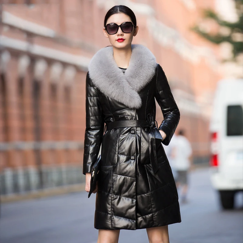 2020 winter women's genuine leather coats female lady's long duck down jacket with large fox fur collar black plus size xxxxxxl
2020 winter women's genuine leather coats female lady's long duck down jacket with large fox fur collar black plus size xxxxxxl