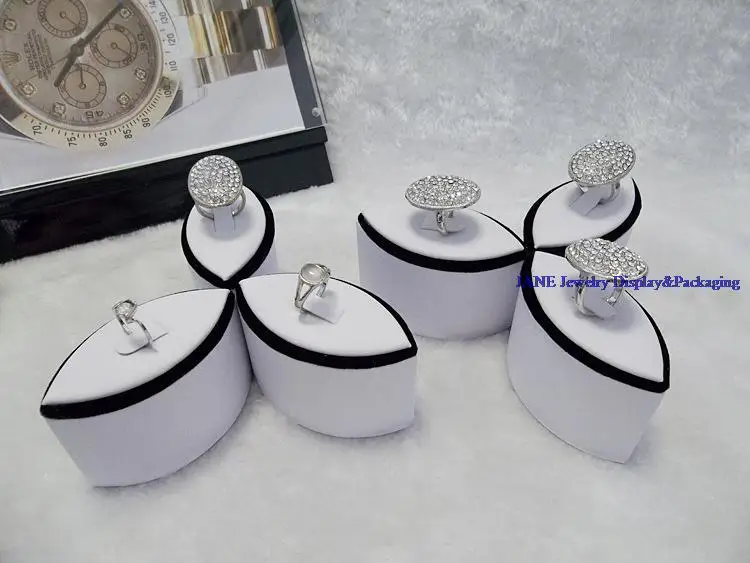 Free Shipping Display Jewelry Set Ring Stand Bracelet Holder Jewelry Show Props Display For Ring Cardboard Organizer Cases
Free Shipping Display Jewelry Set Ring Stand Bracelet Holder Jewelry Show Props Display For Ring Cardboard Organizer Cases
