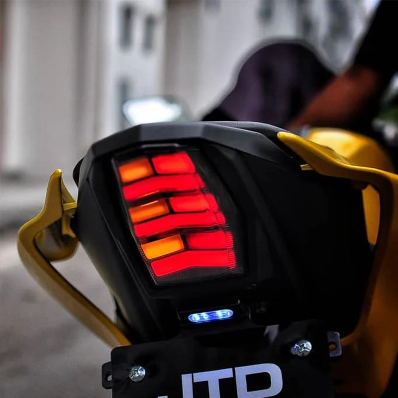 Motorcycle Integrated LED Tail Light Brake Stop Light Turn Signals For YAMAHA YZF-R15 YZF R15 YZFR15 V3 2017 2018
Motorcycle Integrated LED Tail Light Brake Stop Light Turn Signals For YAMAHA YZF-R15 YZF R15 YZFR15 V3 2017 2018