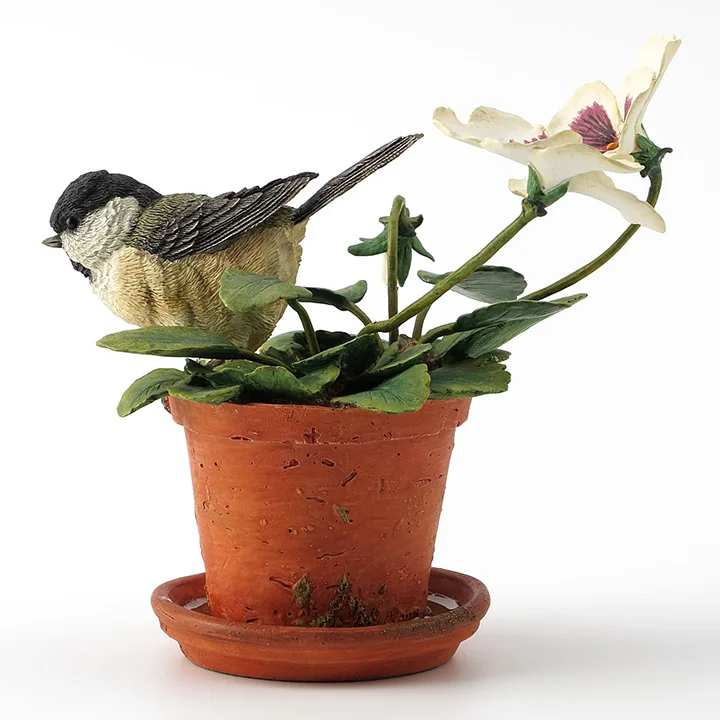 Hand engraving Artwork The British designer chickadee and violet realistic animal decoration Home Furnishing holiday gifts
Hand engraving Artwork The British designer chickadee and violet realistic animal decoration Home Furnishing holiday gifts