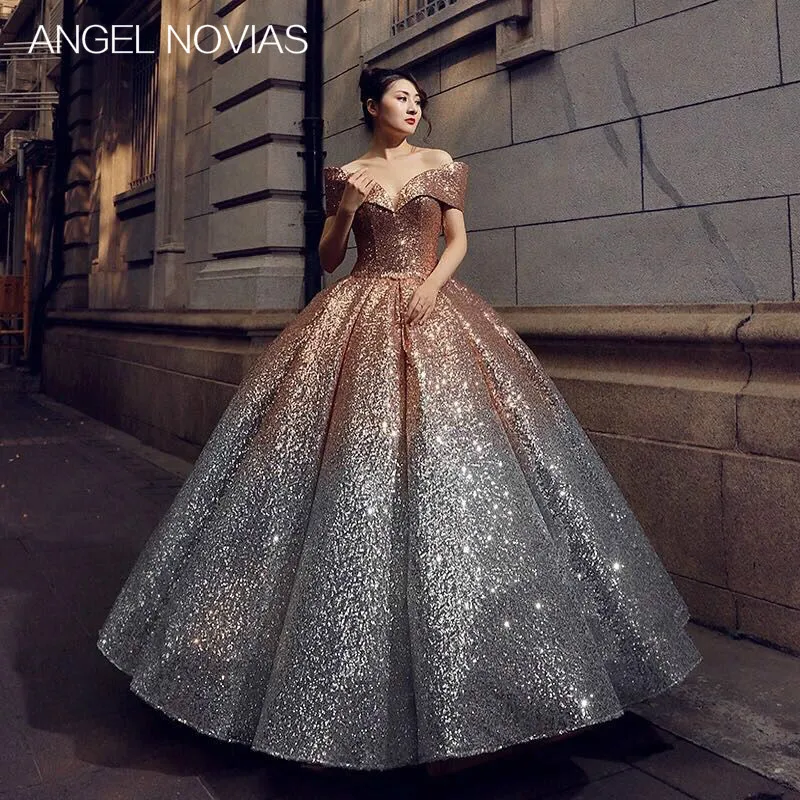 Ball Gown Dubai Arab Evening Dress 2020 Shiny Mix Sequined Long Prom Dresses Formal Dress Robe De Soiree 2019 Abendkleider
Ball Gown Dubai Arab Evening Dress 2020 Shiny Mix Sequined Long Prom Dresses Formal Dress Robe De Soiree 2019 Abendkleider