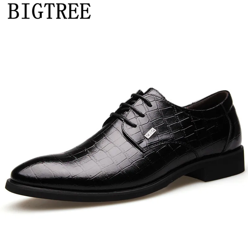 Elegant Shoes Men Dress Wedding Men Shoes Formal Leather Coiffeur Designer Shoes Men Classic Luxury Italian Brand Erkek Ayakkabi
Elegant Shoes Men Dress Wedding Men Shoes Formal Leather Coiffeur Designer Shoes Men Classic Luxury Italian Brand Erkek Ayakkabi