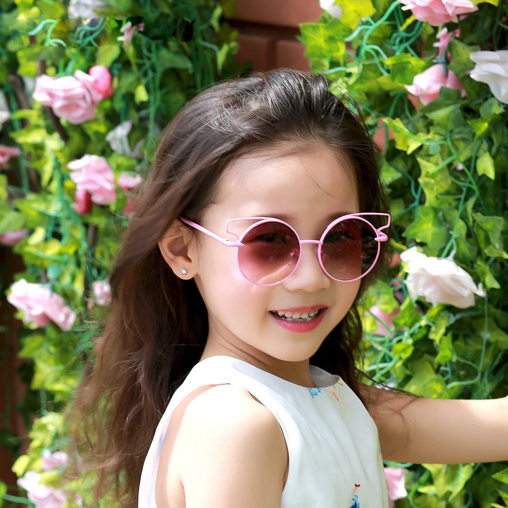 NEW Child Round Anti-reflective lens Summer eyeglasses Cool Lovely Girls Cute sunglasses Coating Kids oculos de sol N776
NEW Child Round Anti-reflective lens Summer eyeglasses Cool Lovely Girls Cute sunglasses Coating Kids oculos de sol N776