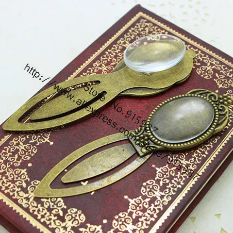 6set Antique Bronze Alloy Cameo oval Flower Steel Bookmarks 22*80mm(Fit 18*25mm) Round Cabochon Settings + Clear Glass Cabochons
6set Antique Bronze Alloy Cameo oval Flower Steel Bookmarks 22*80mm(Fit 18*25mm) Round Cabochon Settings + Clear Glass Cabochons
