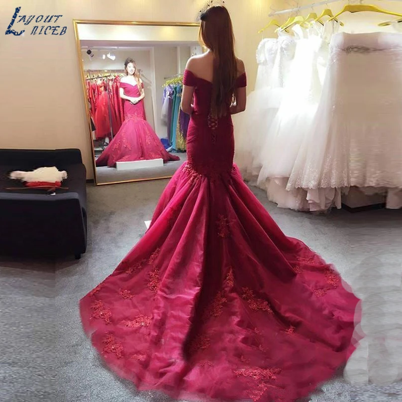 2018 Modest Burgundy Mermaid Evening Dresses Off Shoulder Beads Applique Formal Evening Party Gowns Court Train Pageant
2018 Modest Burgundy Mermaid Evening Dresses Off Shoulder Beads Applique Formal Evening Party Gowns Court Train Pageant