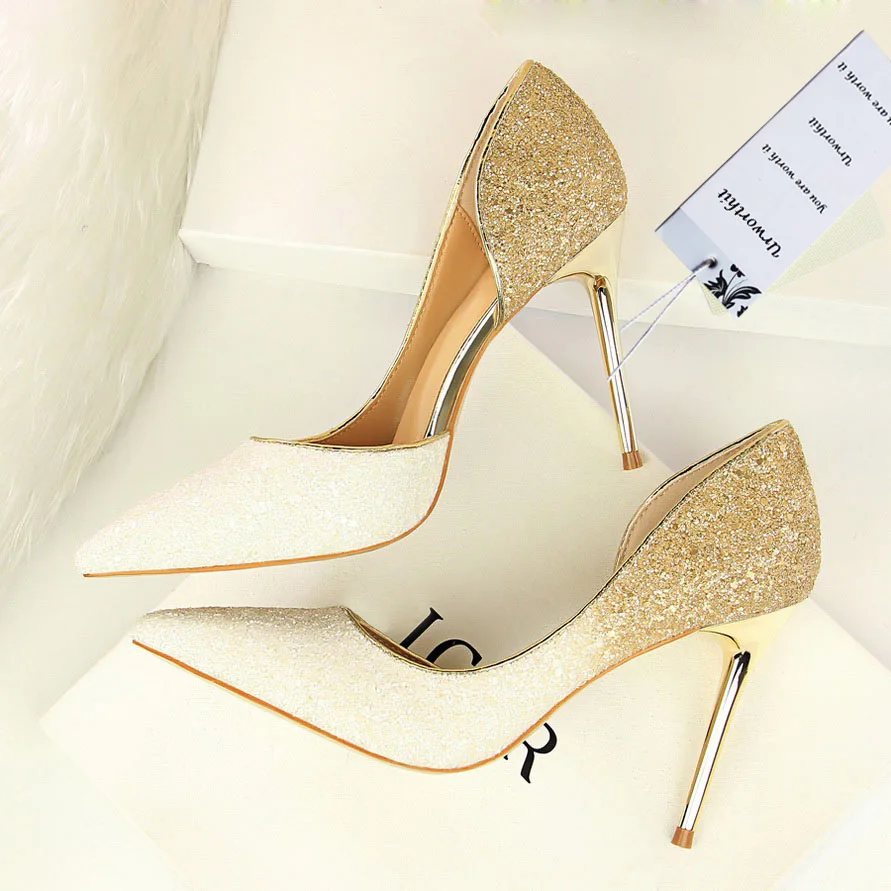 2019 Woman 9cm Glitter High Heels Sequins Scarpins Pumps Female Gold Escarpins Lady Party Wedding Sequins Stiletto Talons Shoes
2019 Woman 9cm Glitter High Heels Sequins Scarpins Pumps Female Gold Escarpins Lady Party Wedding Sequins Stiletto Talons Shoes