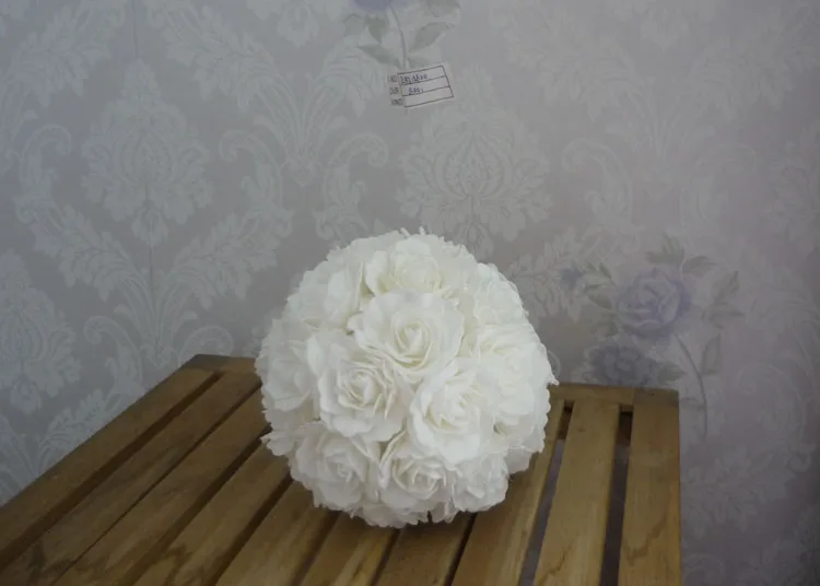 7'' 18cm Artifiical Kissing Foam Rose Flower Ball Wedding Centerpiece Decorative Flowers & Wreaths 15pcs/lot
7'' 18cm Artifiical Kissing Foam Rose Flower Ball Wedding Centerpiece Decorative Flowers & Wreaths 15pcs/lot