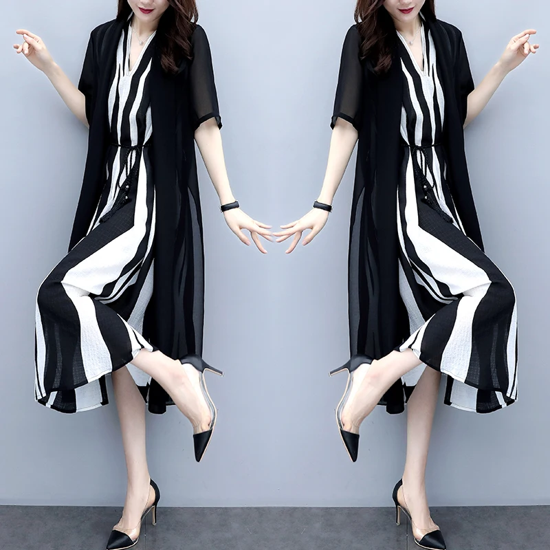 Stripe Summer Style Top And Skirt Women Two Piece Outfits Year-old Female Costume Ensemble Femme Survetement Conjunto Feminino
Stripe Summer Style Top And Skirt Women Two Piece Outfits Year-old Female Costume Ensemble Femme Survetement Conjunto Feminino