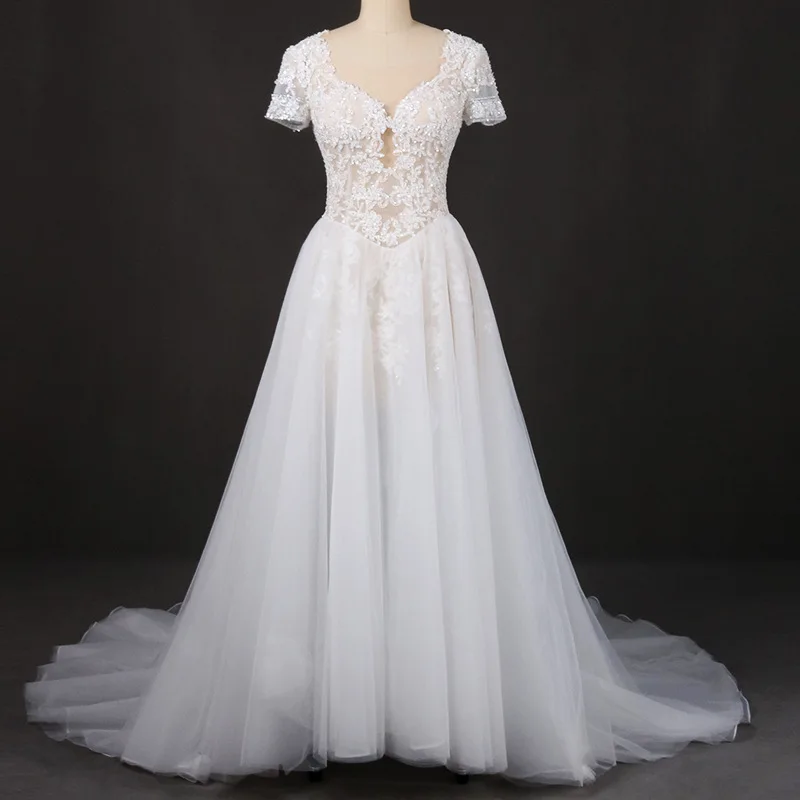 Abiti Da Sposa Real Elegant Sweetheart A-line Lace Appliques Wedding Dress With Sleeves Long Diamond Pearls Bridal Dresses YW139
Abiti Da Sposa Real Elegant Sweetheart A-line Lace Appliques Wedding Dress With Sleeves Long Diamond Pearls Bridal Dresses YW139