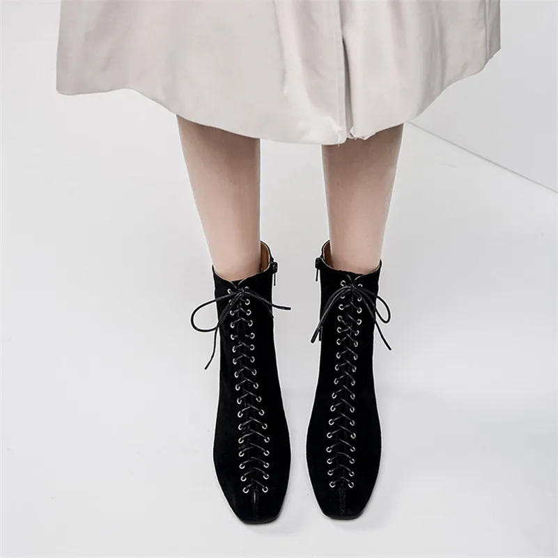 FEDONAS Retro Elegant Women Cow Suede Ankle Boots Thick High Heels Warm Autumn Winter Ladies Shoes Woman Office Pumps 
FEDONAS Retro Elegant Women Cow Suede Ankle Boots Thick High Heels Warm Autumn Winter Ladies Shoes Woman Office Pumps