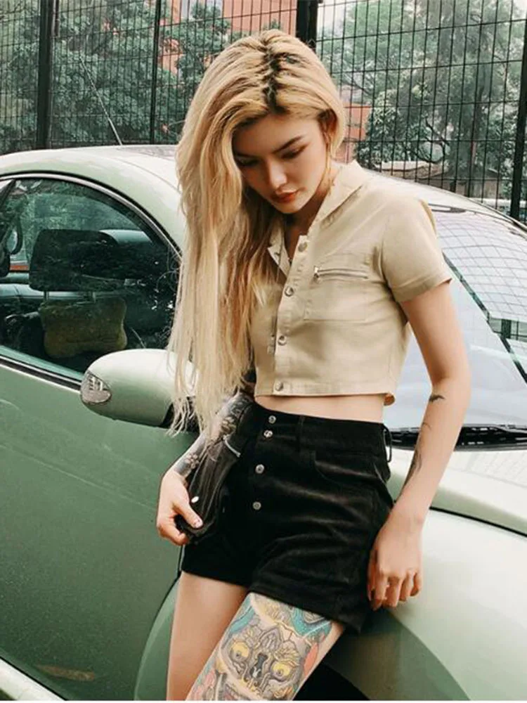 2019 new Hot Sale high waist black white Style Women Shorts Causal Sexy streetwear Short Women's sexy pocket Shorts
2019 new Hot Sale high waist black white Style Women Shorts Causal Sexy streetwear Short Women's sexy pocket Shorts