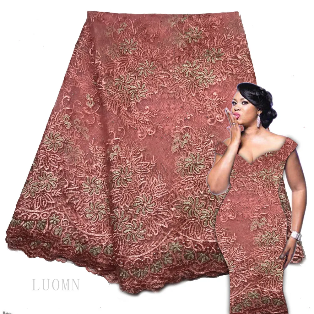 Вино африканская кружевная ткань 2018 высокого качества кружева, жемчуг вышитая кружевная тюль ткань, африканские кружева бисером 5 ярдов 4Y44
Вино африканская кружевная ткань 2018 высокого качества кружева, жемчуг вышитая кружевная тюль ткань, африканские кружева бисером 5 ярдов 4Y44