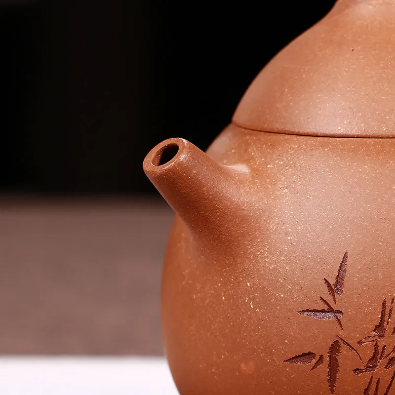 Handmade POTS, direct sales of the egg lettering hand-drawn literati yixing POTS daily provisions wholesale tea kettle
Handmade POTS, direct sales of the egg lettering hand-drawn literati yixing POTS daily provisions wholesale tea kettle