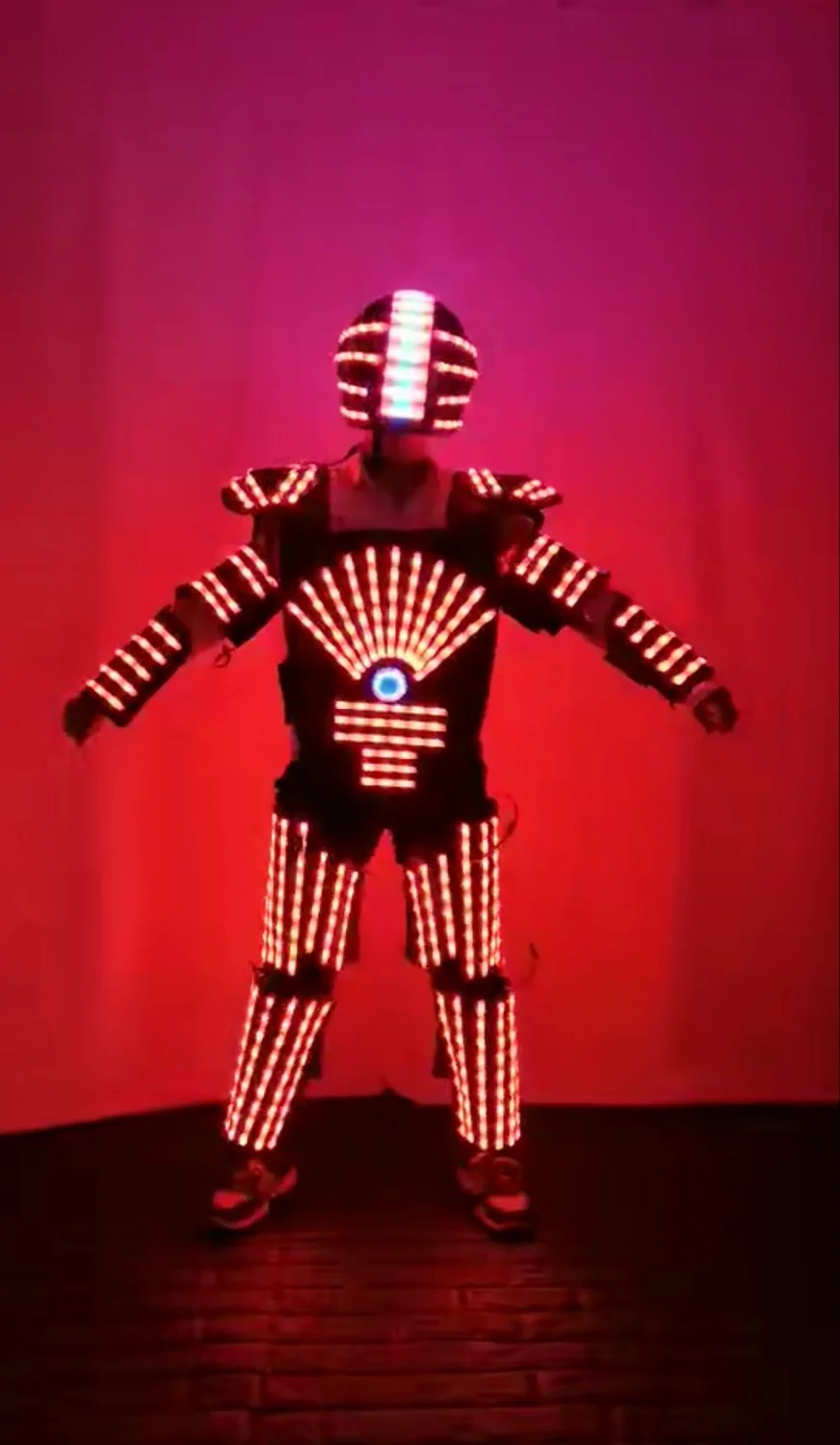 RGB Colorful Led Luminous Robot Suit With LED Helmet Illuminated LED Growing Light Performance Stage Costume Clothes
RGB Colorful Led Luminous Robot Suit With LED Helmet Illuminated LED Growing Light Performance Stage Costume Clothes