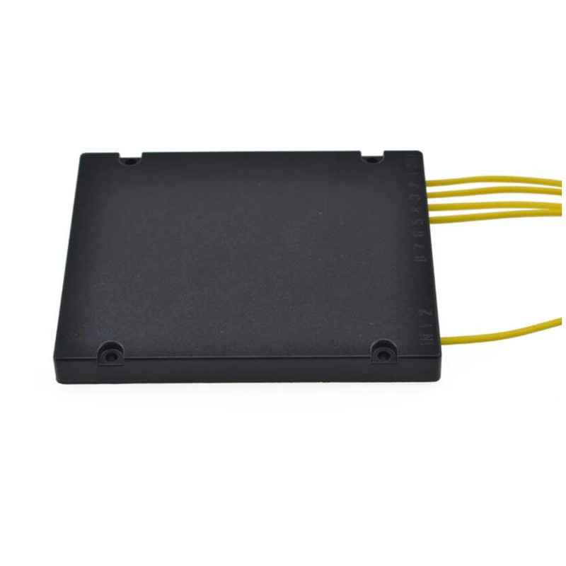 FTTH ABS Box LC UPC 1x4 PLC Fiber Optical Splitter with LC UPC Connector Planar waveguide type Fiber Optical splitter
FTTH ABS Box LC UPC 1x4 PLC Fiber Optical Splitter with LC UPC Connector Planar waveguide type Fiber Optical splitter