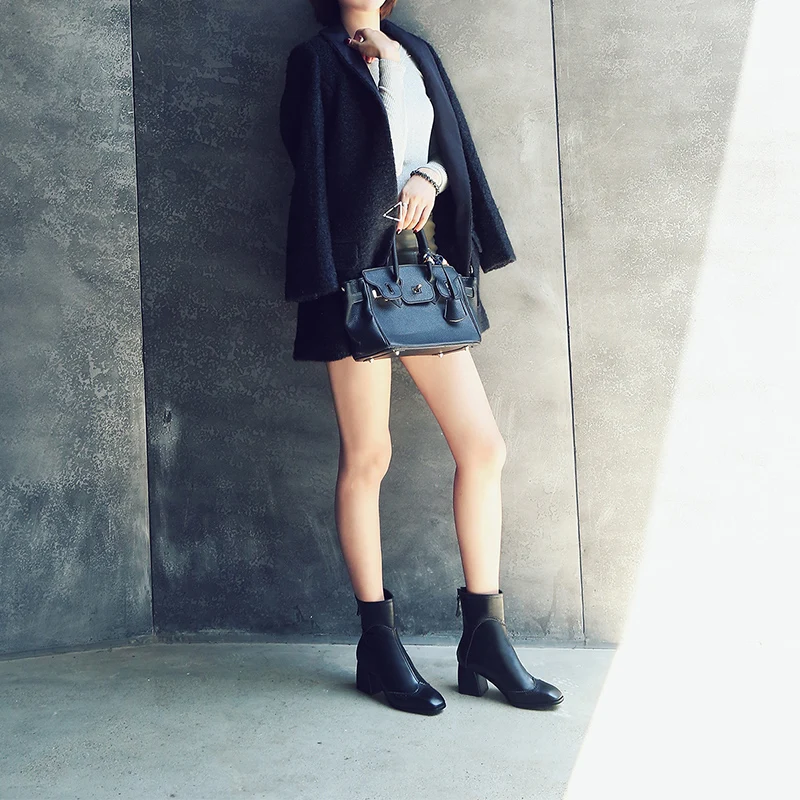 Fashion Quality Genuine Leather Women Short Ankle Boots Female Shoes Boots Chelsea Boots Rear Zipper Oblique Pointed Toe
Fashion Quality Genuine Leather Women Short Ankle Boots Female Shoes Boots Chelsea Boots Rear Zipper Oblique Pointed Toe