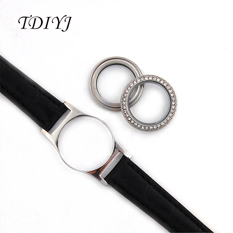 TDIYJ 5pcs New Arrival 22CM Black Leather Locket Bracelets with Stainless Steel Twist Crystal Locket for Women Jewelry
TDIYJ 5pcs New Arrival 22CM Black Leather Locket Bracelets with Stainless Steel Twist Crystal Locket for Women Jewelry