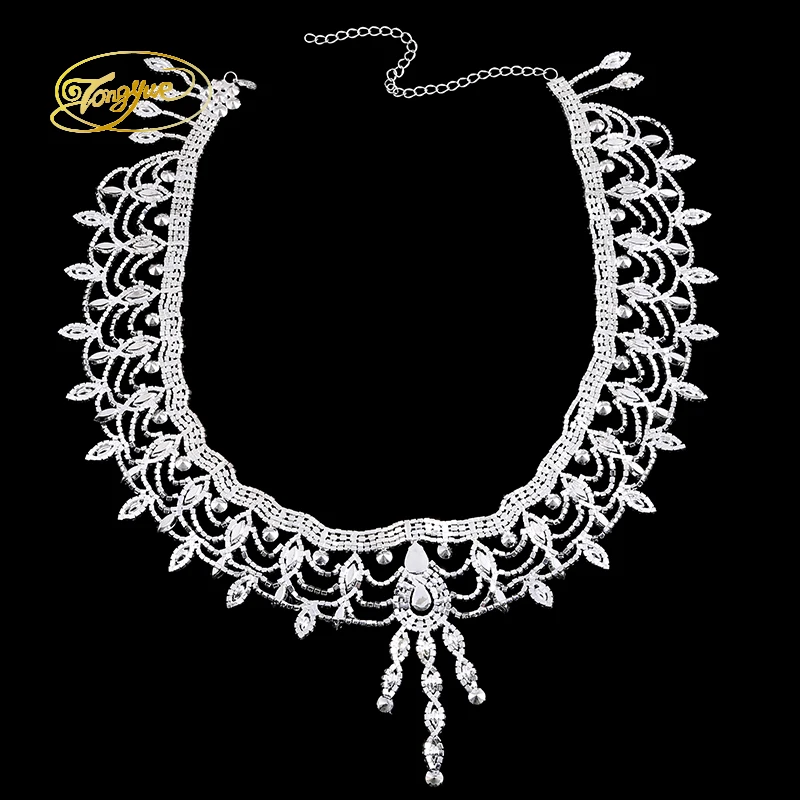 Fashion Style Gold/Silver Rhinestones Zircon Alloy Applique Lace DIY For Clothes Trim Sewing Applique Wedding Dress Crafts
Fashion Style Gold/Silver Rhinestones Zircon Alloy Applique Lace DIY For Clothes Trim Sewing Applique Wedding Dress Crafts