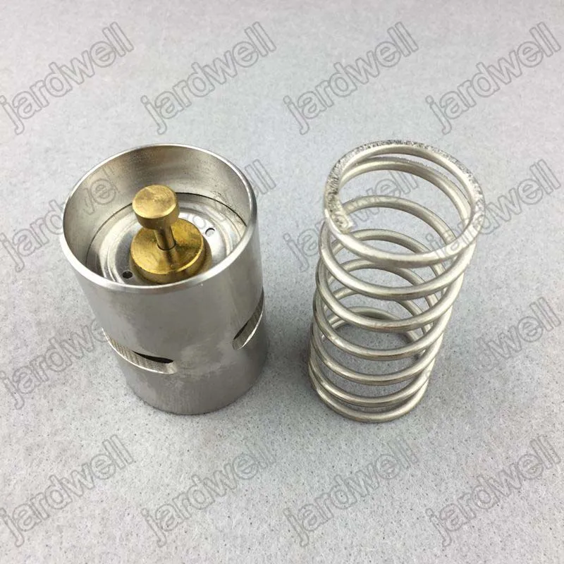 Thermal valve Outer Dia.*Height:45*64(mm) with opening temperature 70 degree centigrade
Thermal valve Outer Dia.*Height:45*64(mm) with opening temperature 70 degree centigrade