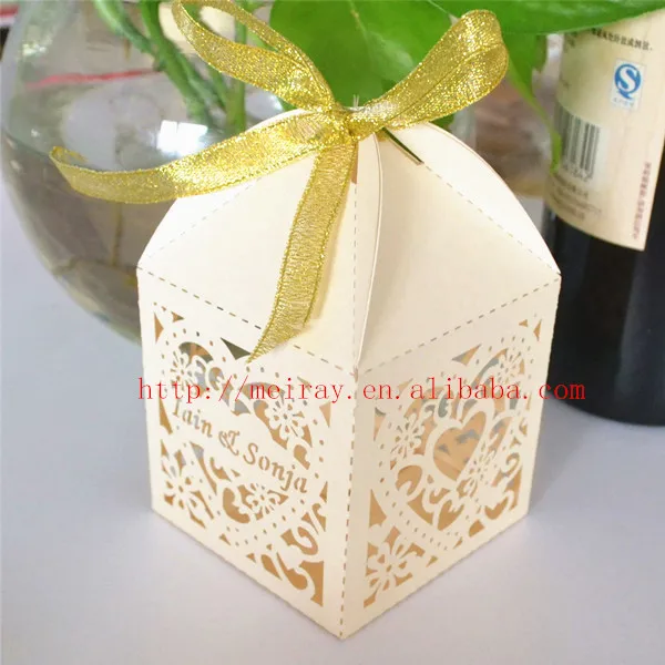Chocolate candy box, hot selling items laser cut "love heart" gift box valentines day gifts
Chocolate candy box, hot selling items laser cut "love heart" gift box valentines day gifts