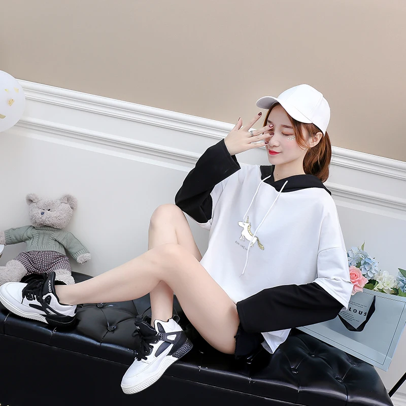 Unicorn Print Tshirt Fake Two Pieces Splicing Cotton Casual Kawaii Funny Cartoon Long Sleeve Shirt Women Harajuku Loose Tops Tee
Unicorn Print Tshirt Fake Two Pieces Splicing Cotton Casual Kawaii Funny Cartoon Long Sleeve Shirt Women Harajuku Loose Tops Tee
