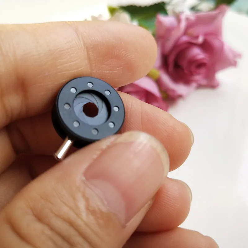 50pcs 1-7.5MM Zoom Adjustable Light Regulator Iris Aperture Diaphragm for Microscope Digital Camera Telescope with 8 Leaves
50pcs 1-7.5MM Zoom Adjustable Light Regulator Iris Aperture Diaphragm for Microscope Digital Camera Telescope with 8 Leaves