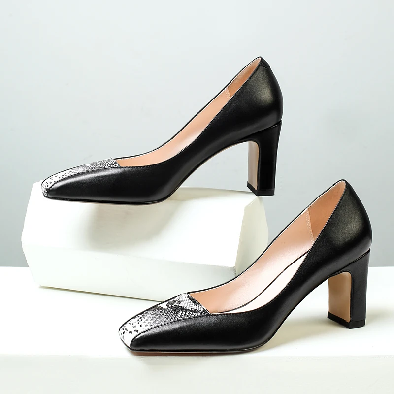 2019 Spring Fashion cow leather shallow square heel big size women pumps slip on elegant wedding office lady party sexy shoes
2019 Spring Fashion cow leather shallow square heel big size women pumps slip on elegant wedding office lady party sexy shoes