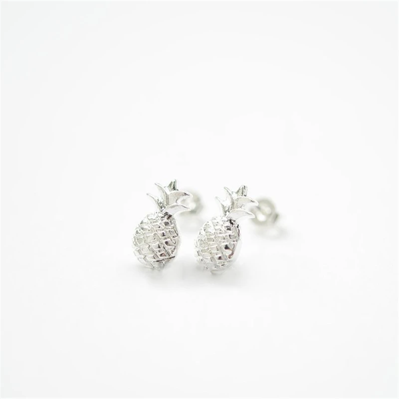 Fashion pineapple stud earrings lovely little pineapple stud earrings beautiful three-dimensional fruit stud earrings for women
Fashion pineapple stud earrings lovely little pineapple stud earrings beautiful three-dimensional fruit stud earrings for women