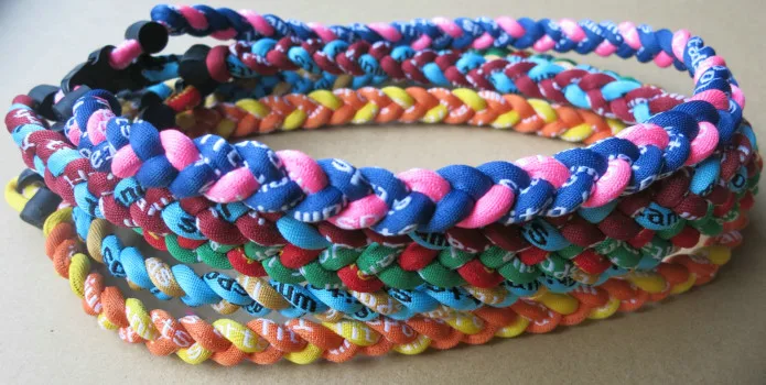 Titanium Sports Necklaces 3 Ropes Braided Sports Health Germanium Titanium Energy Twisted Chokers For Football Baseball necklace
Titanium Sports Necklaces 3 Ropes Braided Sports Health Germanium Titanium Energy Twisted Chokers For Football Baseball necklace