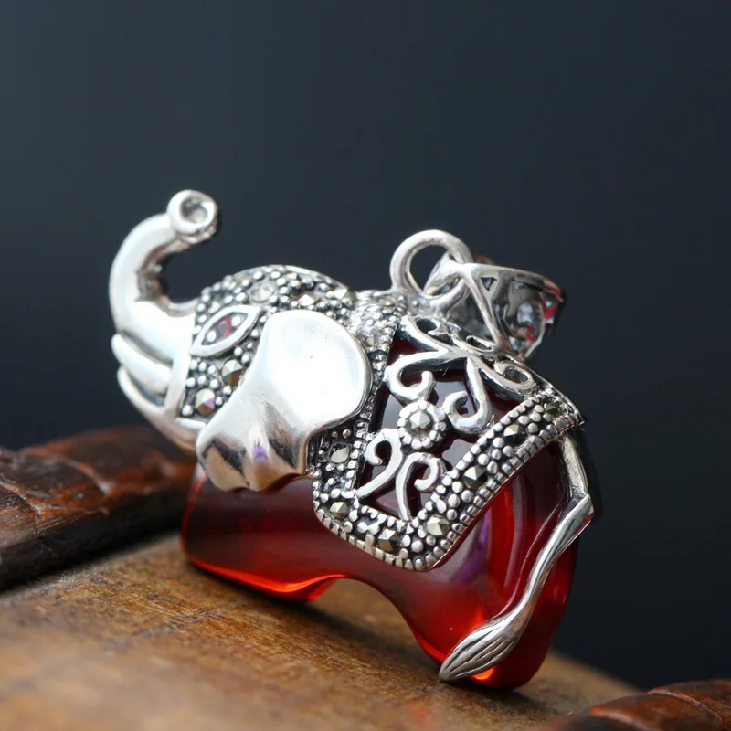Silver Jewelry Wholesale Retro Elephant Thai Silver Pendant Handmade S925 Sterling Silver Female Pendant
Silver Jewelry Wholesale Retro Elephant Thai Silver Pendant Handmade S925 Sterling Silver Female Pendant