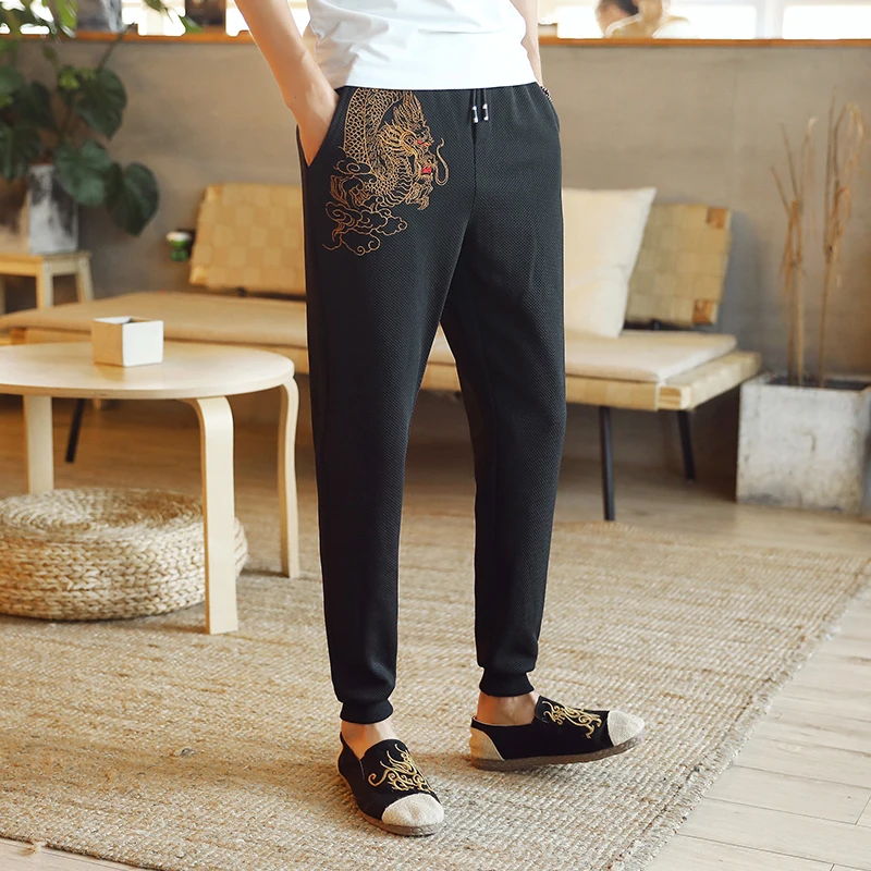 China style spring men leisure long pants dragon embroidery drawstring Man Trousers Designer Mens Sweatpants casual Joggers
China style spring men leisure long pants dragon embroidery drawstring Man Trousers Designer Mens Sweatpants casual Joggers